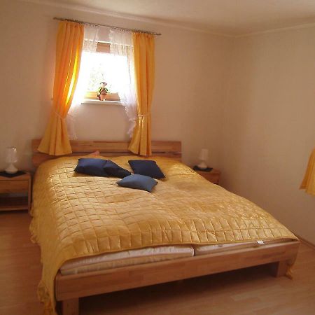 Ferienwohnung Barzen Ralingen Esterno foto