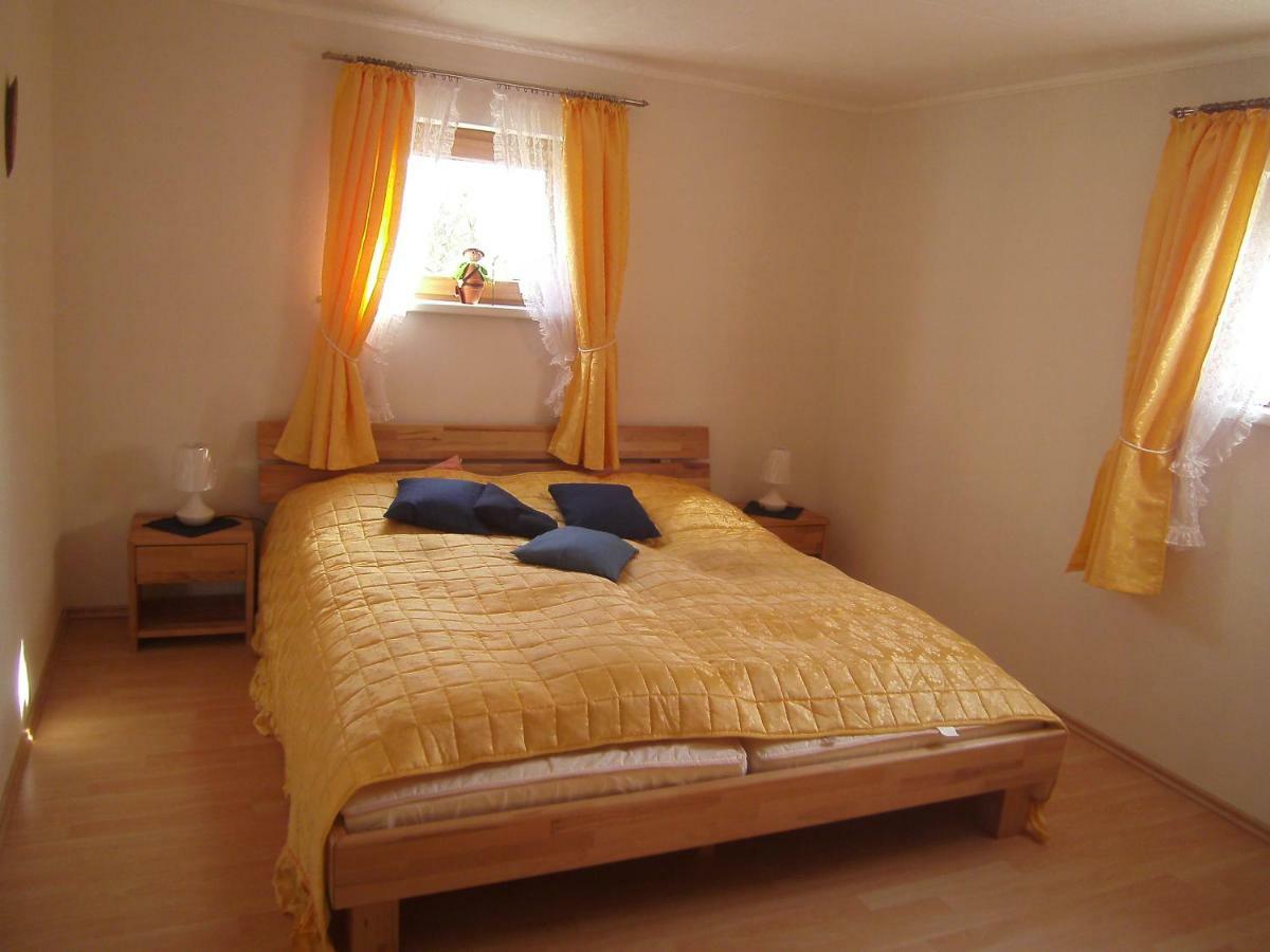 Ferienwohnung Barzen Ralingen Esterno foto